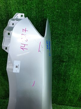 КРЫЛО НА TOYOTA COROLLA FIELDER ZRE142G