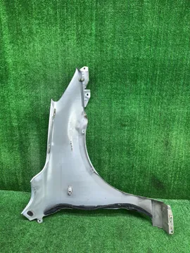 КРЫЛО НА MAZDA DEMIO DY3W