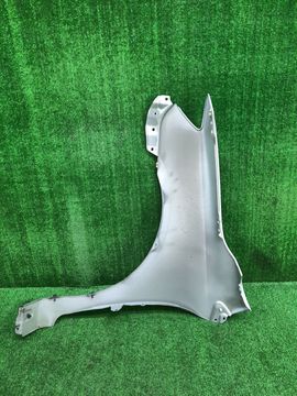 КРЫЛО НА TOYOTA COROLLA FIELDER ZRE142G