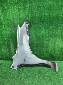 КРЫЛО НА MAZDA DEMIO DY3W