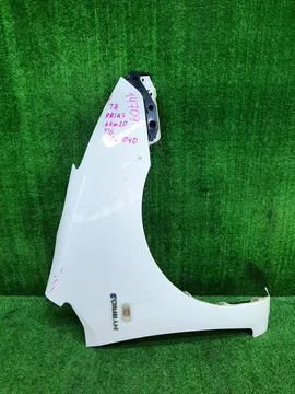 КРЫЛО НА TOYOTA PRIUS NHW20