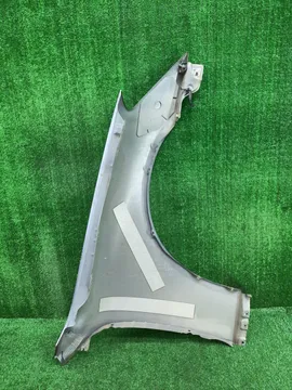 КРЫЛО НА NISSAN SKYLINE V35