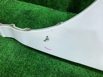 КРЫЛО НА NISSAN LIBERTY RM12