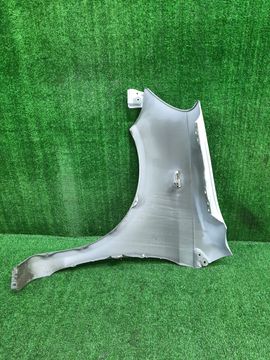 КРЫЛО НА TOYOTA VITZ NCP10