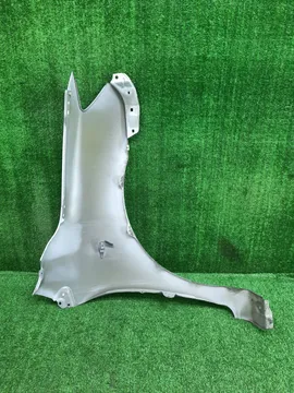 КРЫЛО НА TOYOTA COROLLA FIELDER ZRE142G