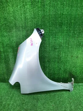 КРЫЛО НА HONDA FIT GD1