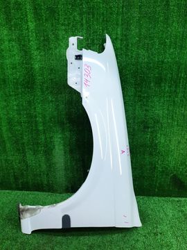 КРЫЛО НА NISSAN SUNNY FB15