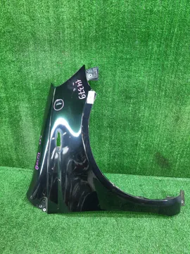 КРЫЛО НА TOYOTA VITZ SCP10