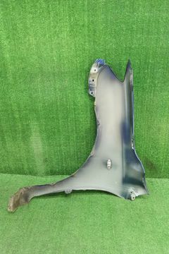 КРЫЛО НА TOYOTA COROLLA FIELDER ZRE142G