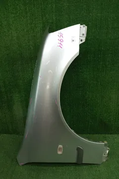 КРЫЛО НА TOYOTA PROGRES JCG10
