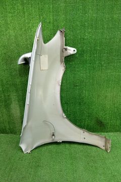 КРЫЛО НА MITSUBISHI AIRTREK CU4W