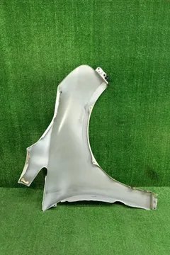 КРЫЛО НА MITSUBISHI GRANDIS NA4W