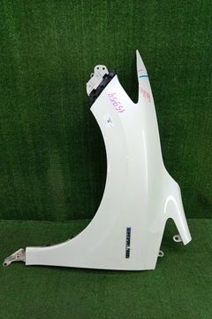 КРЫЛО НА HONDA JADE FR4