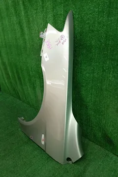 КРЫЛО НА MITSUBISHI GALANT FORTIS CY4A