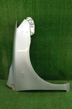 КРЫЛО НА TOYOTA COROLLA FIELDER ZRE142G