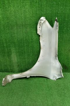 КРЫЛО НА TOYOTA COROLLA FIELDER ZRE142G