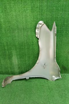 КРЫЛО НА TOYOTA COROLLA FIELDER ZRE142G