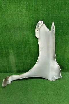 КРЫЛО НА TOYOTA COROLLA FIELDER ZRE142G