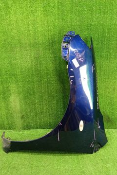 КРЫЛО НА TOYOTA COROLLA FIELDER ZRE142G