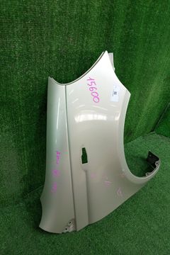КРЫЛО НА TOYOTA VITZ SCP10