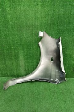 КРЫЛО НА TOYOTA VITZ SCP10
