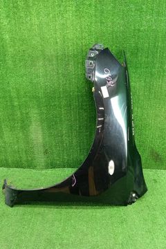КРЫЛО НА TOYOTA COROLLA FIELDER ZRE142G