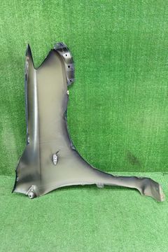 КРЫЛО НА TOYOTA COROLLA FIELDER ZRE142G