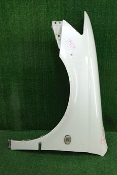 КРЫЛО НА TOYOTA VISTA SV50