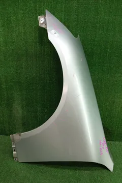 КРЫЛО НА NISSAN SKYLINE V35