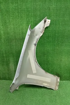 КРЫЛО НА NISSAN SKYLINE V35