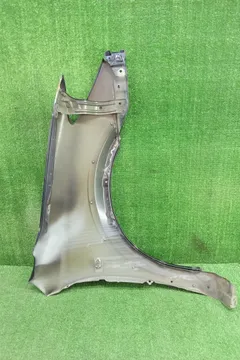 КРЫЛО НА TOYOTA VOLTZ ZZE136