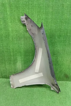 КРЫЛО НА NISSAN SKYLINE V35