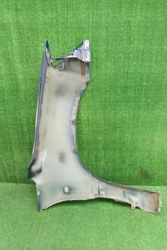 КРЫЛО НА TOYOTA HARRIER MCU10W