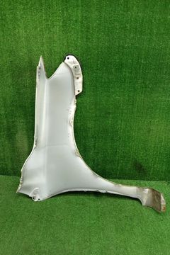 КРЫЛО НА TOYOTA COROLLA FIELDER ZRE142G