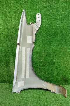 КРЫЛО НА NISSAN AVENIR W11