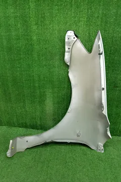 КРЫЛО НА TOYOTA COROLLA FIELDER ZZE122G