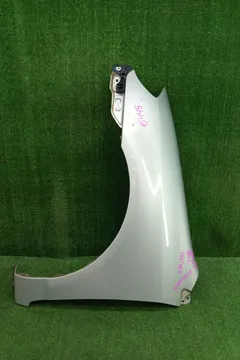 КРЫЛО НА TOYOTA COROLLA NZE121
