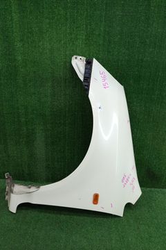 КРЫЛО НА HONDA STREAM RN1