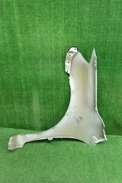 КРЫЛО НА TOYOTA COROLLA FIELDER ZRE142G