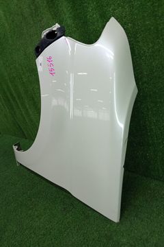 КРЫЛО НА DAIHATSU TANTO L375S