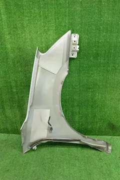 КРЫЛО НА NISSAN BLUEBIRD SYLPHY KG11