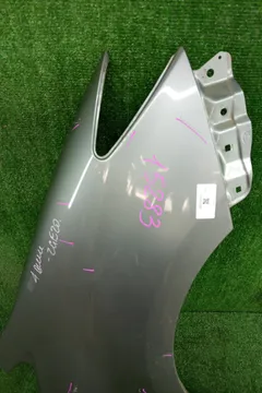 КРЫЛО НА TOYOTA WISH ZGE20G