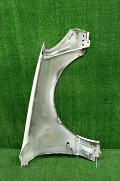 КРЫЛО НА TOYOTA ARISTO JZS160