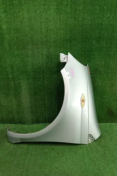 КРЫЛО НА TOYOTA VITZ SCP10