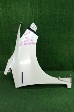 КРЫЛО НА HONDA FIT GP5