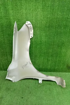 КРЫЛО НА TOYOTA COROLLA FIELDER ZRE142G