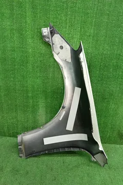 КРЫЛО НА NISSAN SKYLINE V35