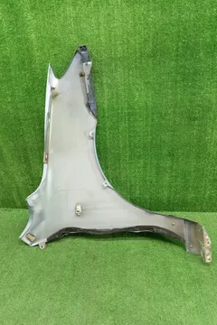 КРЫЛО НА MAZDA DEMIO DY3W