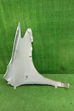 КРЫЛО НА MAZDA MPV LW3W