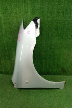 КРЫЛО НА TOYOTA COROLLA FIELDER NZE121G